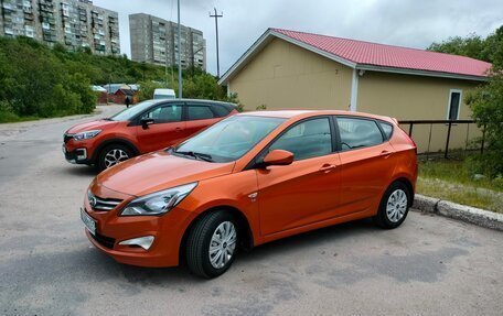 Hyundai Solaris II рестайлинг, 2015 год, 1 100 000 рублей, 3 фотография