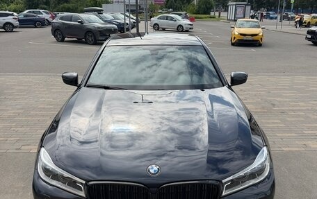 BMW 7 серия, 2018 год, 5 000 000 рублей, 2 фотография