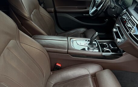 BMW 7 серия, 2018 год, 5 000 000 рублей, 11 фотография