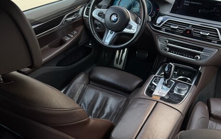 BMW 7 серия, 2018 год, 5 000 000 рублей, 10 фотография