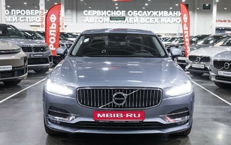 Volvo S90 II рестайлинг, 2017 год, 3 490 000 рублей, 6 фотография