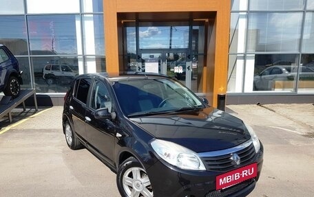 Renault Sandero I, 2012 год, 599 000 рублей, 3 фотография