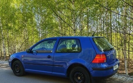 Volkswagen Golf IV, 1998 год, 289 000 рублей, 2 фотография