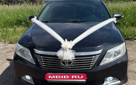 Toyota Camry, 2014 год, 1 400 000 рублей, 2 фотография
