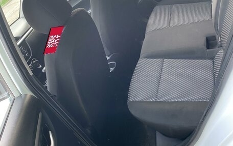 KIA Rio IV, 2019 год, 1 055 000 рублей, 8 фотография