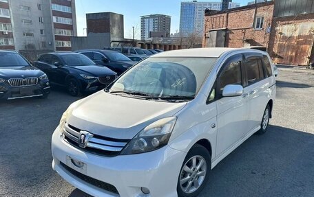 Toyota ISis I, 2013 год, 1 390 000 рублей, 6 фотография
