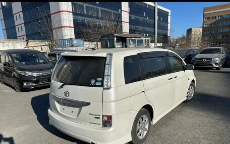 Toyota ISis I, 2013 год, 1 390 000 рублей, 5 фотография