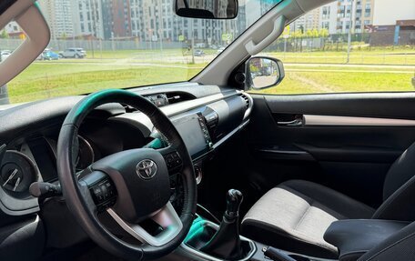 Toyota Hilux VIII, 2021 год, 4 050 000 рублей, 12 фотография
