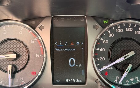 Toyota Hilux VIII, 2021 год, 4 050 000 рублей, 17 фотография