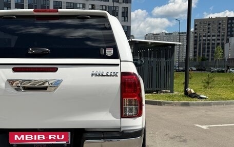 Toyota Hilux VIII, 2021 год, 4 050 000 рублей, 7 фотография