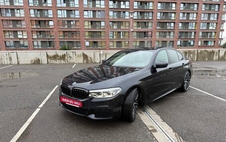 BMW 5 серия, 2017 год, 3 690 000 рублей, 2 фотография