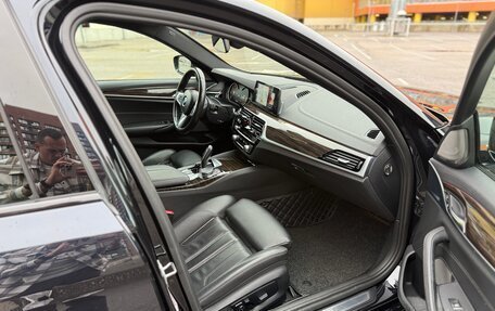 BMW 5 серия, 2017 год, 3 690 000 рублей, 8 фотография