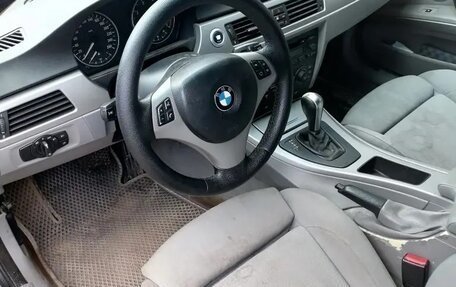 BMW 3 серия, 2005 год, 590 000 рублей, 9 фотография