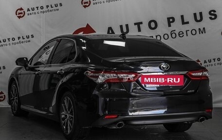 Toyota Camry, 2023 год, 3 499 000 рублей, 2 фотография