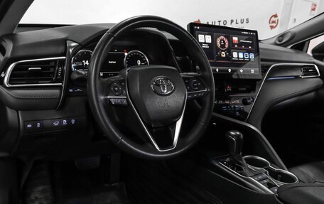 Toyota Camry, 2023 год, 3 499 000 рублей, 7 фотография