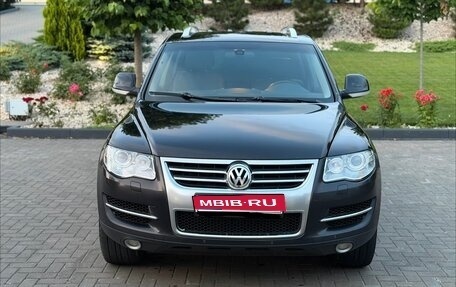 Volkswagen Touareg III, 2008 год, 1 050 000 рублей, 1 фотография