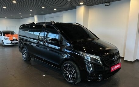 Mercedes-Benz V-Класс, 2016 год, 5 199 000 рублей, 1 фотография