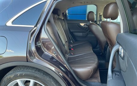 Infiniti FX II, 2009 год, 1 447 000 рублей, 14 фотография