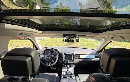 Volkswagen Touareg III, 2014 год, 3 100 000 рублей, 4 фотография