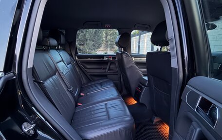 Volkswagen Touareg III, 2008 год, 1 050 000 рублей, 25 фотография