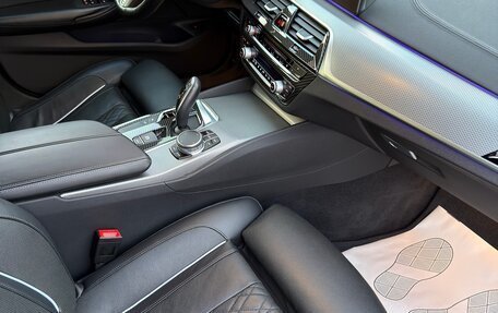 BMW 5 серия, 2018 год, 4 400 000 рублей, 11 фотография
