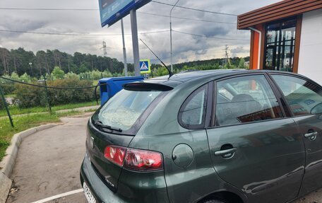 SEAT Ibiza III рестайлинг, 2004 год, 300 000 рублей, 5 фотография