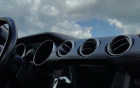 Ford Mustang VI рестайлинг, 2018 год, 2 710 000 рублей, 8 фотография