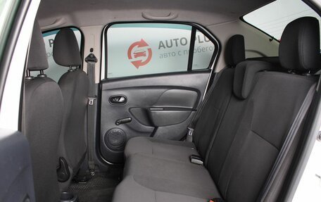 Renault Logan II, 2020 год, 740 000 рублей, 10 фотография