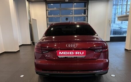 Audi A4, 2019 год, 2 530 000 рублей, 4 фотография