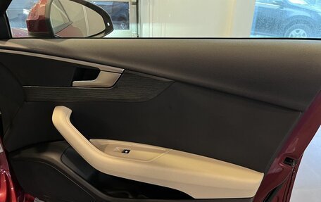 Audi A4, 2019 год, 2 530 000 рублей, 28 фотография