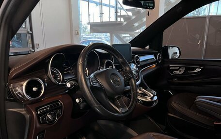 Mercedes-Benz V-Класс, 2016 год, 5 199 000 рублей, 22 фотография