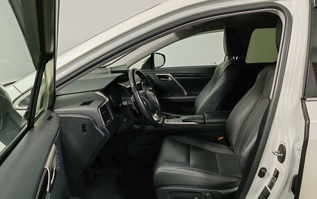 Lexus RX IV рестайлинг, 2022 год, 5 999 000 рублей, 15 фотография
