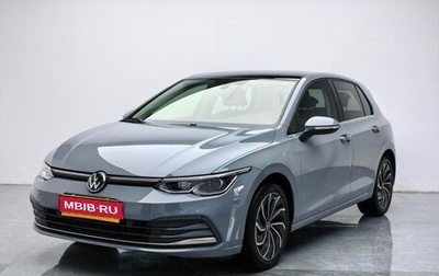 Volkswagen Golf VIII, 2022 год, 1 840 000 рублей, 1 фотография