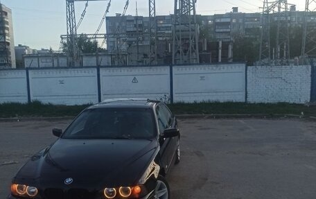BMW 5 серия, 2001 год, 850 000 рублей, 4 фотография
