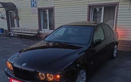 BMW 5 серия, 2001 год, 850 000 рублей, 8 фотография