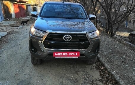 Toyota Hilux VIII, 2021 год, 5 300 000 рублей, 5 фотография