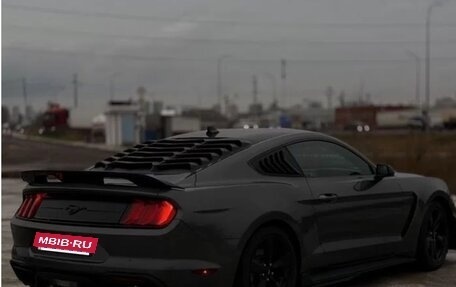 Ford Mustang VI рестайлинг, 2021 год, 3 700 000 рублей, 4 фотография