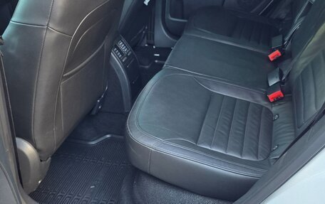 Skoda Yeti I рестайлинг, 2015 год, 2 170 000 рублей, 18 фотография
