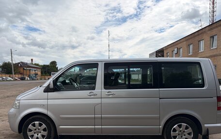 Volkswagen Multivan T5, 2005 год, 2 200 000 рублей, 4 фотография