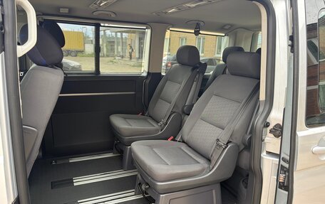 Volkswagen Multivan T5, 2005 год, 2 200 000 рублей, 7 фотография
