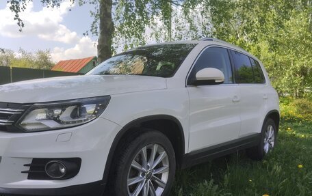 Volkswagen Tiguan I, 2013 год, 1 450 000 рублей, 2 фотография
