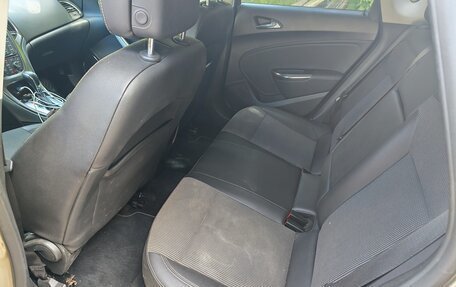 Opel Astra J, 2011 год, 720 000 рублей, 8 фотография
