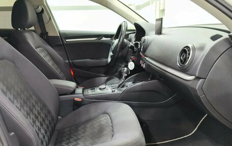 Audi A3, 2013 год, 1 040 000 рублей, 33 фотография