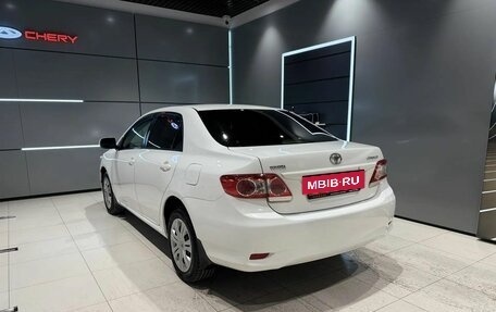 Toyota Corolla, 2011 год, 990 000 рублей, 3 фотография