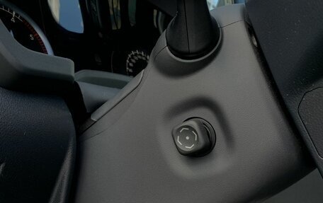 Toyota Land Cruiser, 2021 год, 10 439 000 рублей, 23 фотография