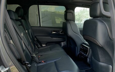 Toyota Land Cruiser, 2021 год, 10 439 000 рублей, 30 фотография
