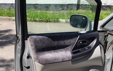 Nissan Bassara, 2000 год, 500 000 рублей, 13 фотография