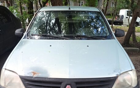 Renault Logan I, 2006 год, 110 000 рублей, 3 фотография