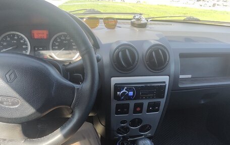 Renault Logan I, 2006 год, 300 000 рублей, 4 фотография