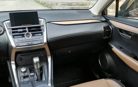 Lexus NX I, 2017 год, 3 200 000 рублей, 12 фотография